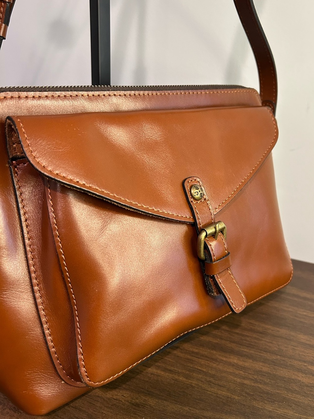 Patricia Nash Avellino Cognac Leather Crossbody Bag Vintage Buckle Purse ✈️ 🇯🇵 - Picture 4 of 12